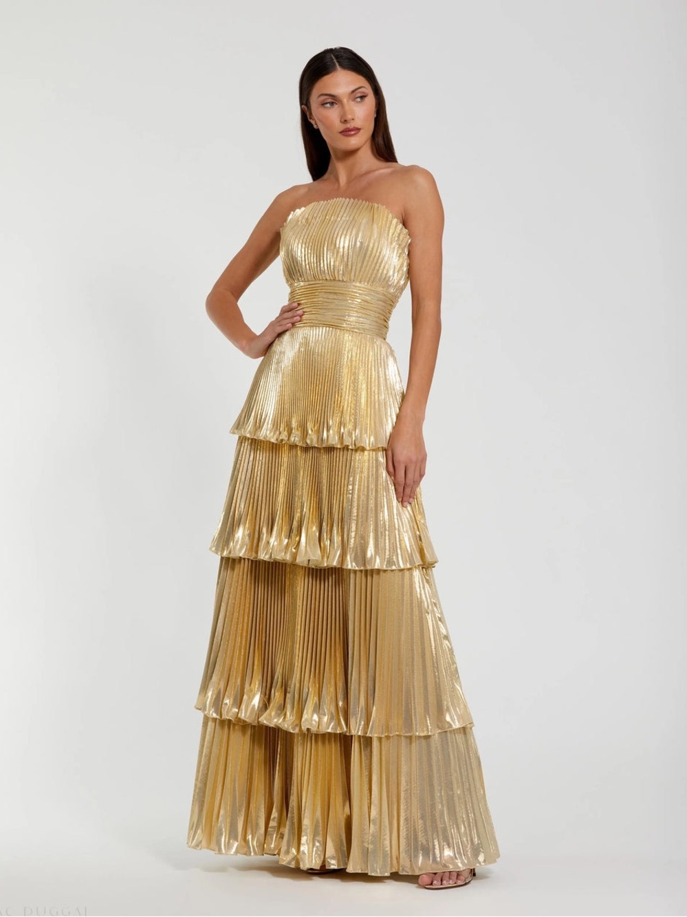Mac Duggal 49911 Strapless Pleated Metallic Layered Ruffle Gown sz 0